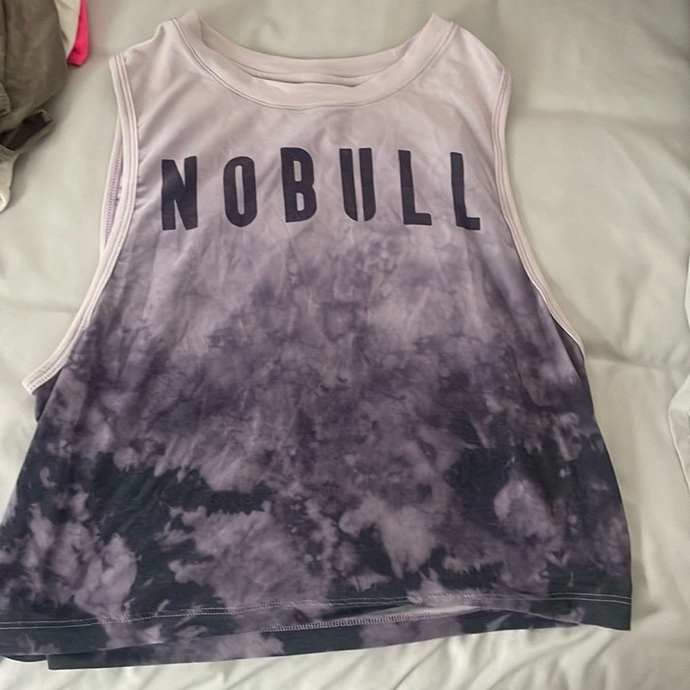 Nobull cropped tank